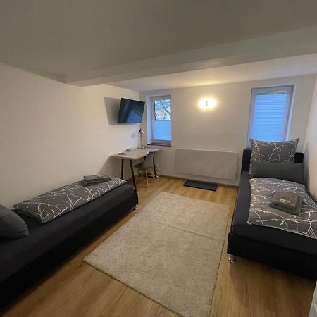 Exklusive Zimmer Mit Geteiltem Bad Und Kueche Kg Stadtilm Exteriör bild
