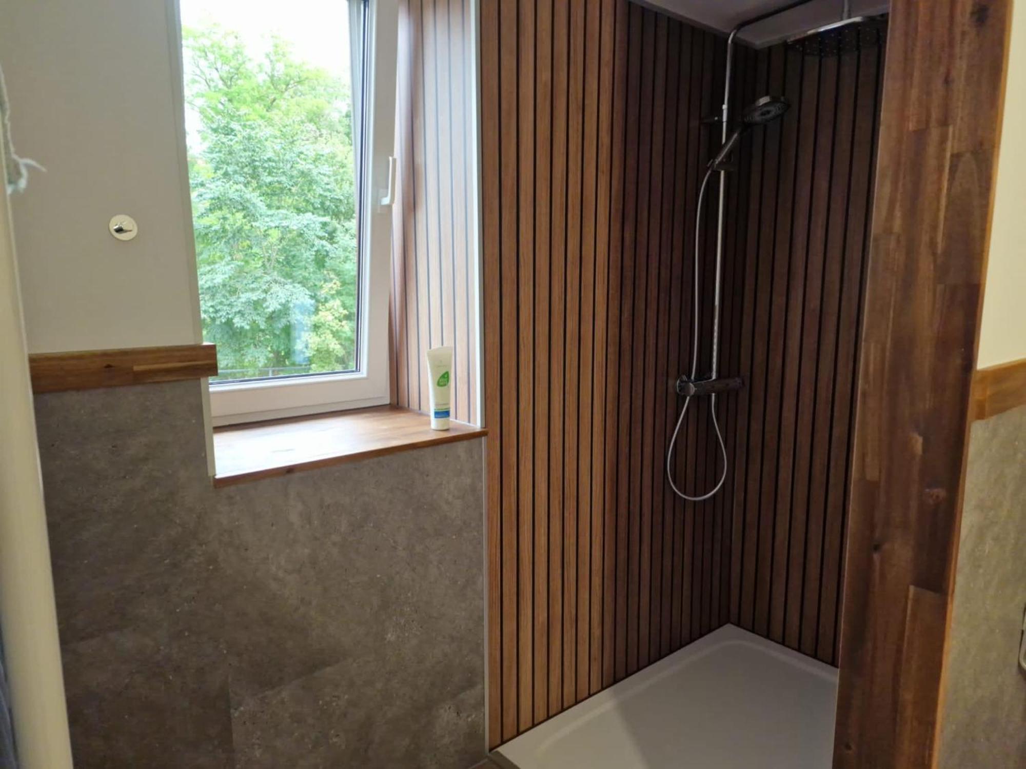 Exklusive Zimmer Mit Geteiltem Bad Und Kueche Kg Stadtilm Exteriör bild